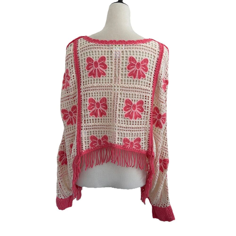 House Of Harlow Poncho OS Pink Bow Granny Square Knit Crochet Shawl Sweater READ - Picture 2 of 9